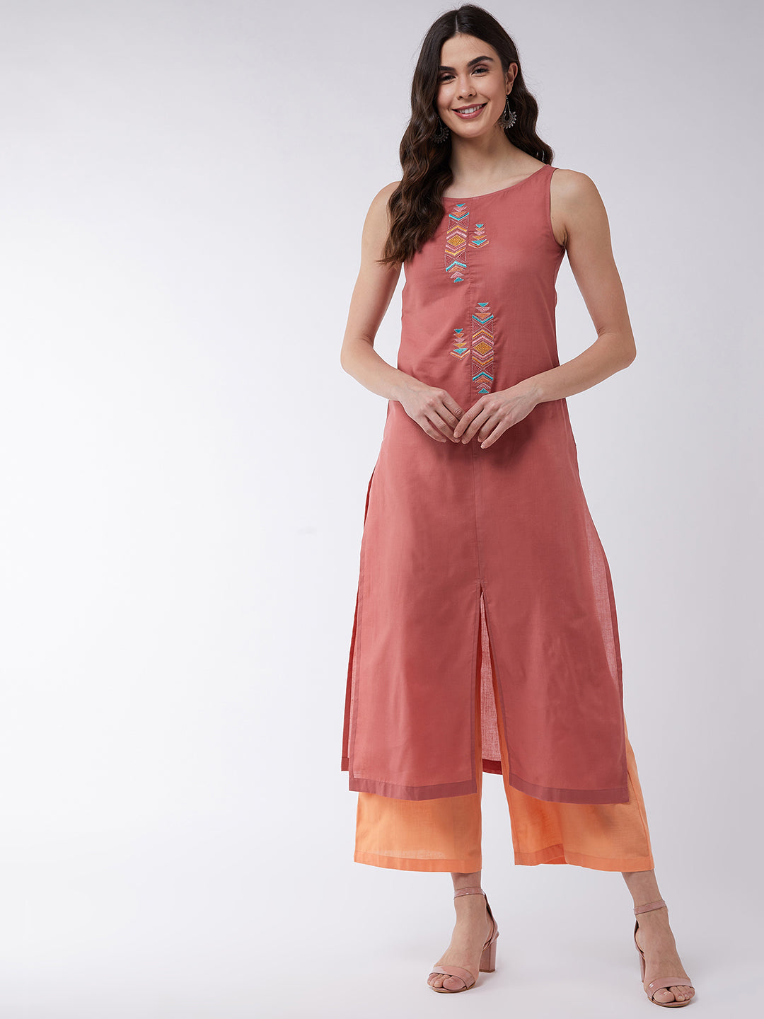 Dusty Pink Embroidered Sleeveless Kurta With Pants