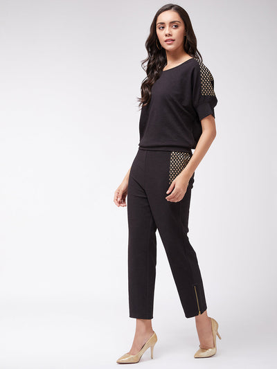 Solid Loose Top And Jogger Pants With Embellished Patch