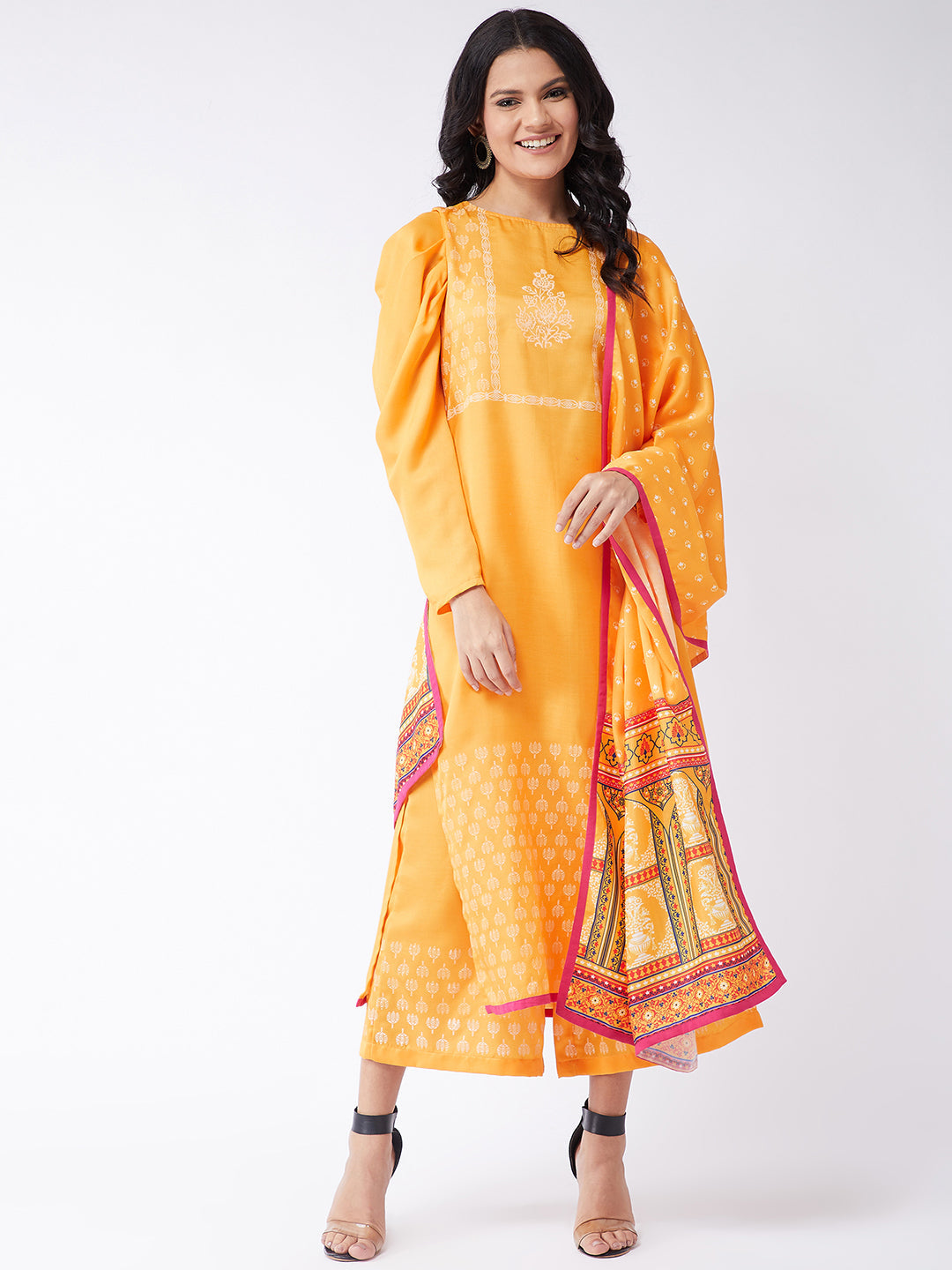 Kasturi Digital Printed Kurta With Pant And Dupatta