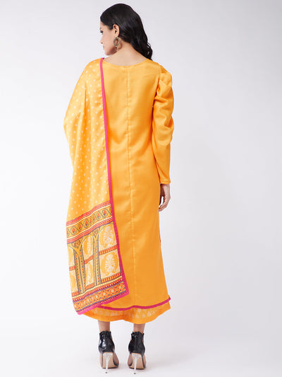 Kasturi Digital Printed Kurta With Pant And Dupatta