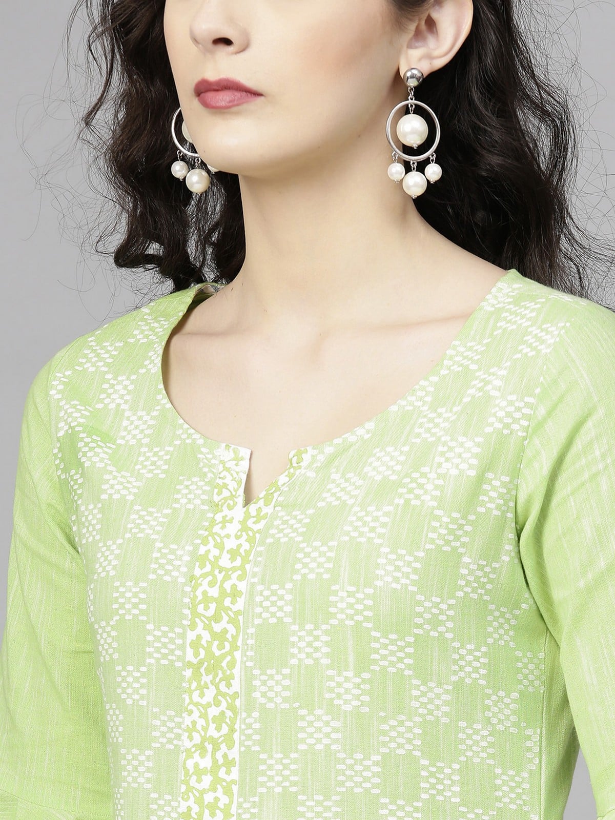 Printed Chambray Kurta With Bell Sleeves