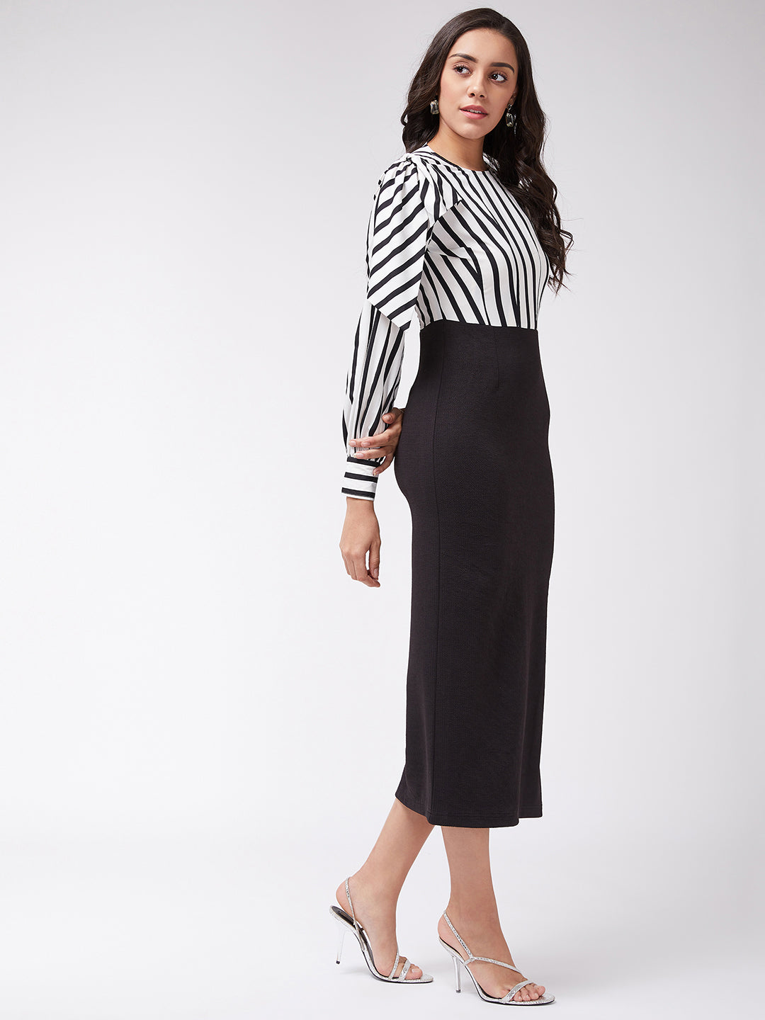 Monocromaric Stripe Fitted Dress