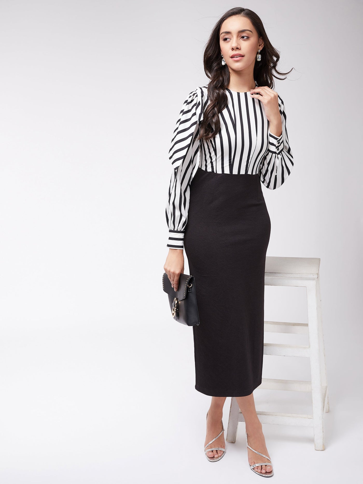 Monocromaric Stripe Fitted Dress