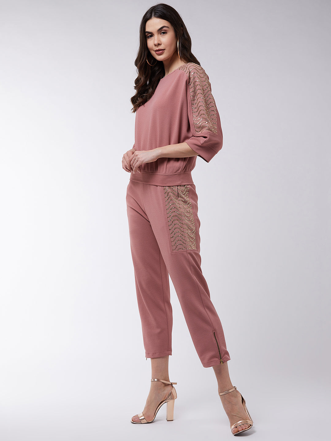 Solid Loose Top And Pant Set With Shimmer Details